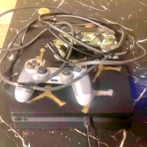 Playstation Slime Size Black